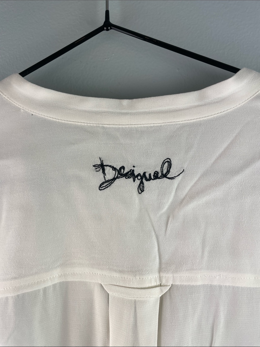 NWT Desigual Button-Up Blouse Size L - Picture 13 of 14